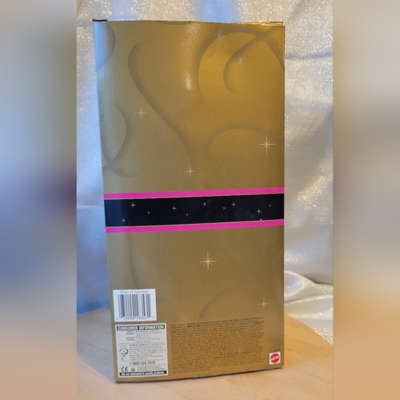 NIB VTG Mattel Barbie Winter Rhapsody 1996 An Avon Exclusive 2nd in a Series - Picture 11 of 16